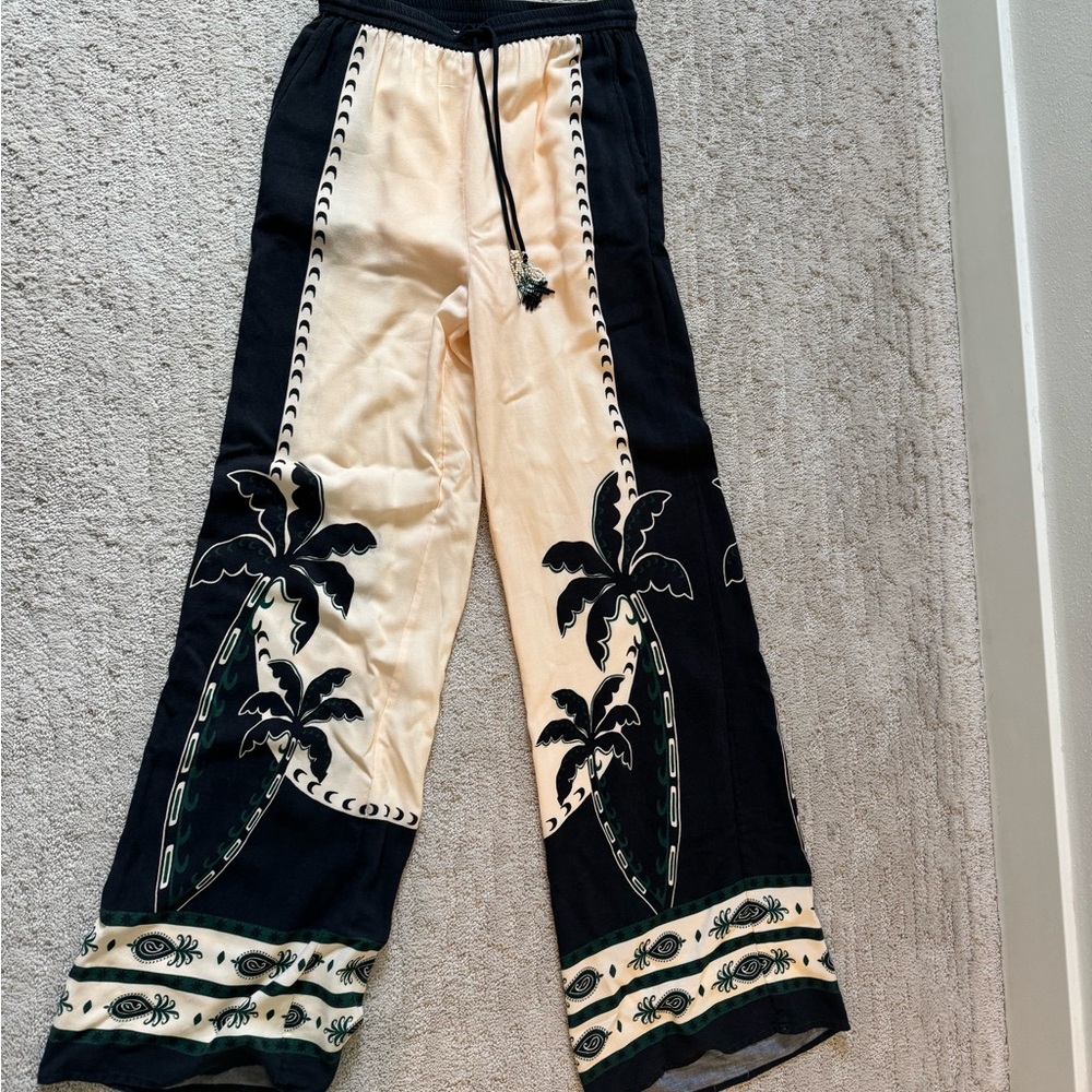 farm Rio Tropical Black and Cream Wide-Leg Pants